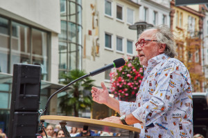Urban Priol bei Einheit in Vielfalt - Aschaffenburg ist bunt in der Herstallstraße