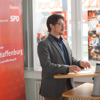 Manuel Michniok stellte sich und sein Programm mit einer leidenschaftlichen Rede den Delegierten vor. Das Ergebnis: 100 Prozent Zustimmung bei seiner Wahl zum neunen Stadtverbandsvorsitzenden!