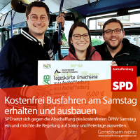Manuel Michniok, Sophie Peter und Tobias Wüst mit großem kostenfreien ÖPNV Ticket