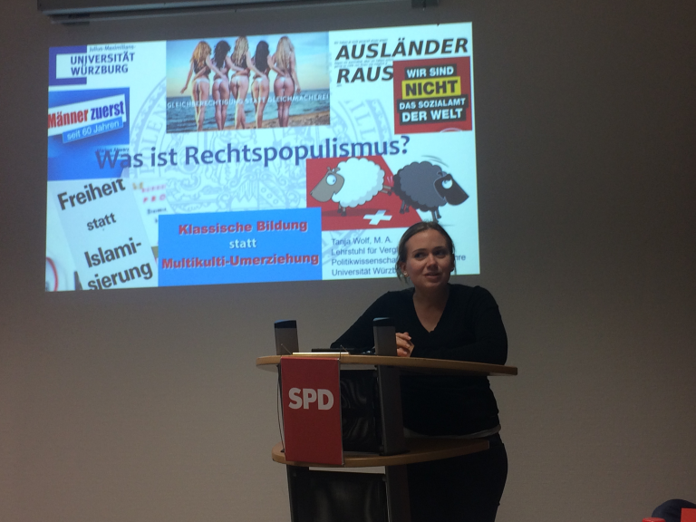 Unsere Referentin Tanja Wolf (Politikwissenschaftlerin Uni Würzburg) gab einen guten Diskussionseinstieg zum Thema Rechtspopulismus.